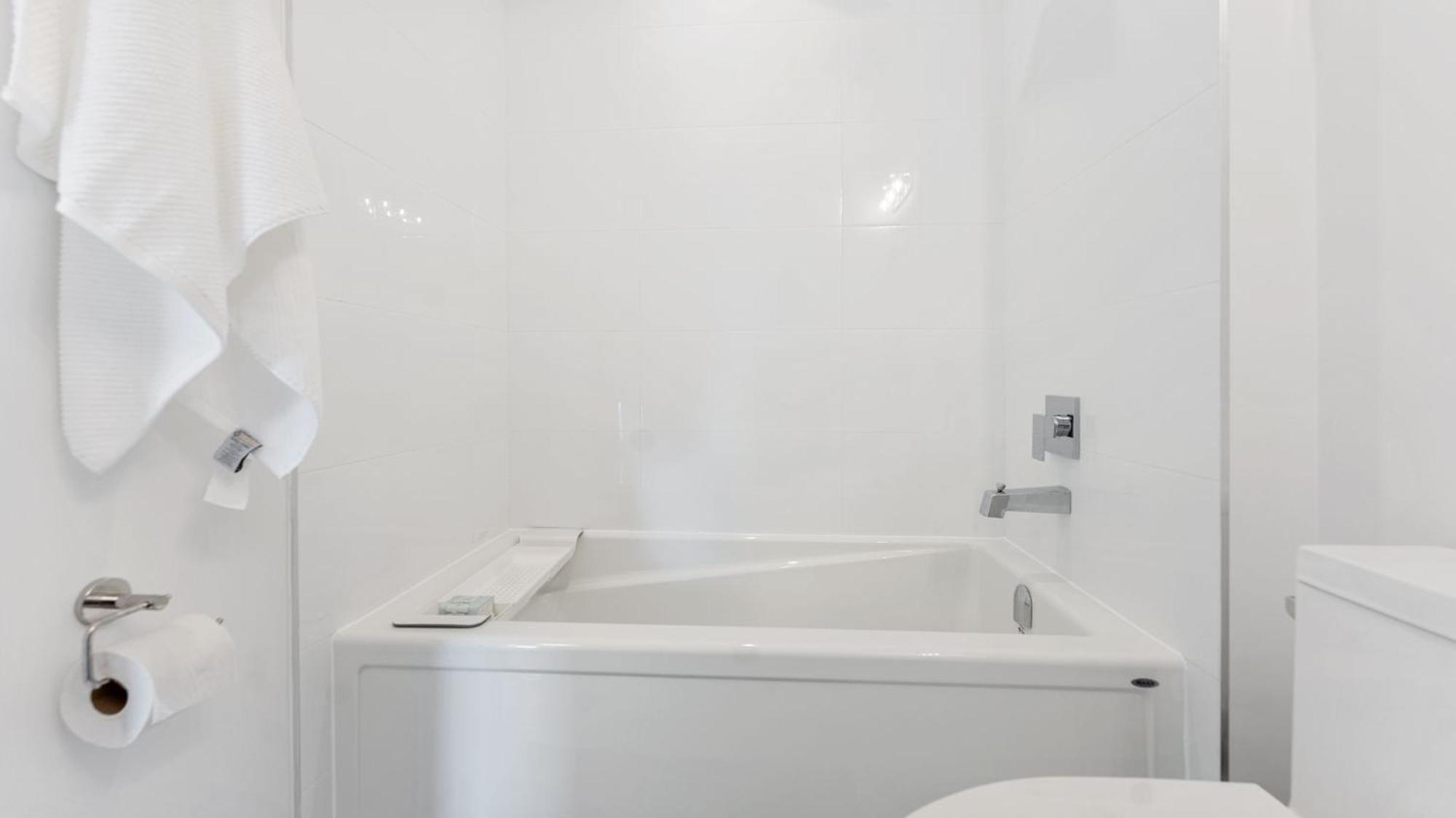Entire Luxury Suite 4Mins To Falls Niagara Falls Extérieur photo